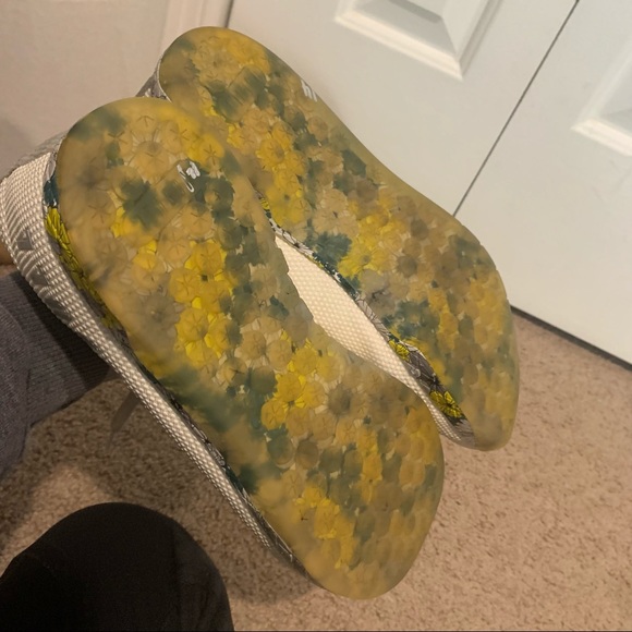 Men’s nobull floral cream sneakers - Picture 4 of 4